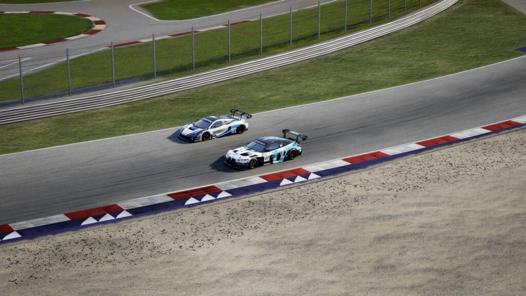 RaceCar and McLaren in fight